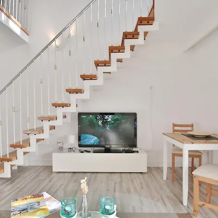 Haus Miramar Treffert 21 *